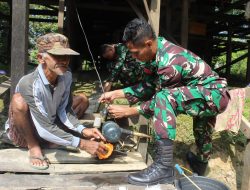 Atasi Kesulitan Warga, Satgas TMMD Reguler Ke-116 Perbaiki Kerusakan Mesin Pompa Air