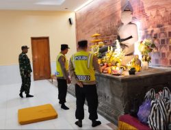 TNI Polri Di Slogohimo Pantau Pelaksanaan Detik Waisak 2567 BE
