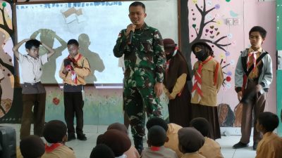 Gencar Menanamkan Semangat Nasionalisme dan Kebangsaan kepada Generasi Muda Papua, Satgas Yonif RK 115/ML Kembali Masuk ke Sekolah