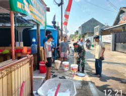 Hidupkan Budaya Gotong Royong di TMMD Kodim Solo, TNI Gelar Kerja Bakti Bersama Warga