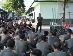 Olah Raga Bersama & Jam Komandan, Dandim 0726/Sukoharjo Himbau Anggota Jaga Kesehatan dan Netralitas TNI