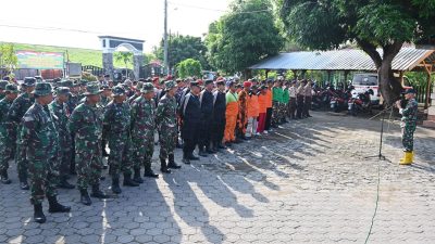 Bersih Pasar Mulur, Kodim 0726/Sukoharjo Gelar Karya Bakti TNI gandeng berbagai elemen masyarakat