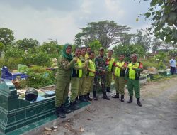 Ikut Belasungkawa, Babinsa Kelurahan Serengan Takziah Warganya