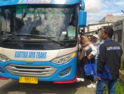 Kegiatan Tour Bersama Ibu- Ibu Seman Rawa Gede Dalam Kota Jakarta