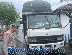 Kecelakaan Sepeda Motor Vs Truk Wilayah Hukum Polres Nagan Raya, Satu Korban Meninggal Di TKP