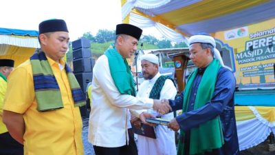 Bupati Labura Hadiri Peresmian Masjid Al Musannif Shohibul Arba’ah