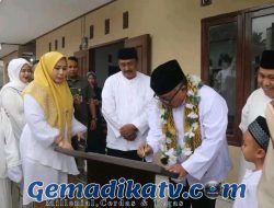 Didampingi Calon Bupati Sukabumi, Asep Japar,Ketua UKA Group Bersama Bupati Sukabumi Meresmikan Pontren Modern KMI