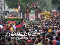 Rekor MURI: Parade Kriya dan Budaya dalam Perayaan HUT ke-44 Dekranas Surakarta