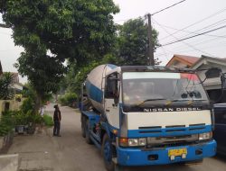 Laporan Insiden Kabel Fiber Optik Tersangkut Truk Molen di Kota Bekasi