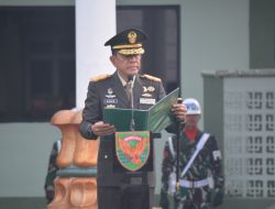 Danrem 043/Gatam Pimpin Upacara Hari Lahir Pancasila