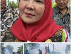 Walikota Hj. Eva Dwiana Melalui Dinas Kesehatan Kota Bandar Lampung Melakukan Fogging di Kelurahan Gedong Meneng