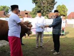 Jajaran Polresta Magelang melaksanakan perayaan hari raya Salat Ied dan Penyembelihan Hewan Kurban