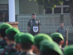 Upacara Bulanan, Pangdam II/Swj Ajak Prajurit Korem 043/Gatam Kobarkan Semangat Nasionalisme