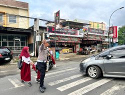 Jaga Kamseltibcar Lantas, Satlantas Polres Bone Gelar Kegiatan Rutin Commander Wish Pagi