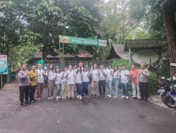 Polsek Bukit Batu Dampingi Kunjungan Wisata GKI Peterongan di City Forest Nyaru Menteng