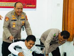 Tim Dokter RS Bhayangkara Polda Sumsel Gelar Bhakti Kesehatan, Berikan Pelayanan 113 Penyandang Disabilitas