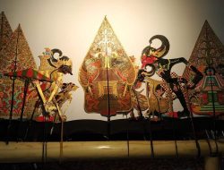 Pementasan Seni Tradisional “Wayang Kulit” Terus Menyala di Tengah Modernitas